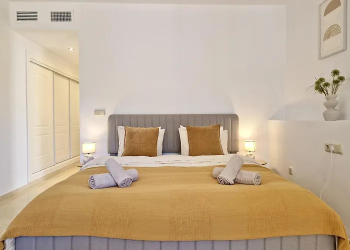 Sr Santa Maria Hills Apartment Marbella